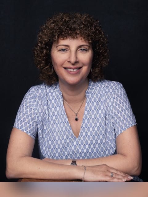 אתי פולג